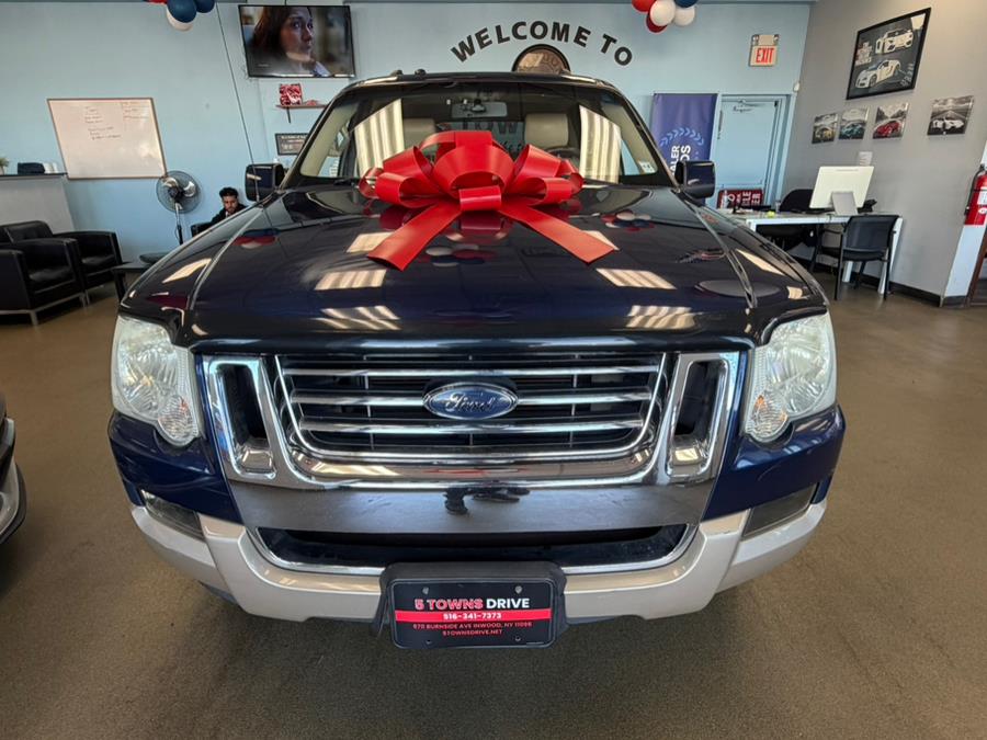2006 Ford Explorer 4dr 114" WB 4.0L Eddie Bauer 4WD, available for sale in Inwood, New York | 5 Towns Drive. Inwood, New York 2006 Ford Explorer 4dr 114" WB 4.0L Eddie Bauer 4WD, available for sale in Inwood, New York | 5 Towns Drive. Inwood, New York