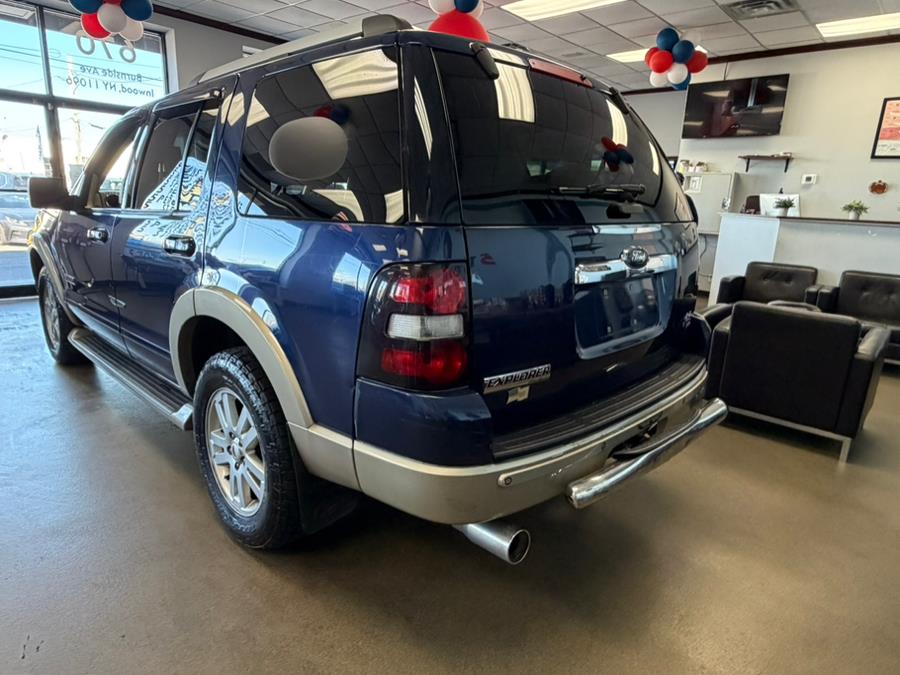2006 Ford Explorer 4dr 114" WB 4.0L Eddie Bauer 4WD, available for sale in Inwood, New York | 5 Towns Drive. Inwood, New York 2006 Ford Explorer 4dr 114" WB 4.0L Eddie Bauer 4WD, available for sale in Inwood, New York | 5 Towns Drive. Inwood, New York