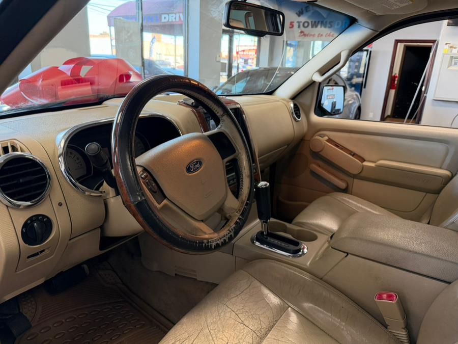 2006 Ford Explorer 4dr 114" WB 4.0L Eddie Bauer 4WD, available for sale in Inwood, New York | 5 Towns Drive. Inwood, New York 2006 Ford Explorer 4dr 114" WB 4.0L Eddie Bauer 4WD, available for sale in Inwood, New York | 5 Towns Drive. Inwood, New York