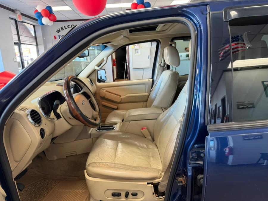 2006 Ford Explorer 4dr 114" WB 4.0L Eddie Bauer 4WD, available for sale in Inwood, New York | 5 Towns Drive. Inwood, New York 2006 Ford Explorer 4dr 114" WB 4.0L Eddie Bauer 4WD, available for sale in Inwood, New York | 5 Towns Drive. Inwood, New York