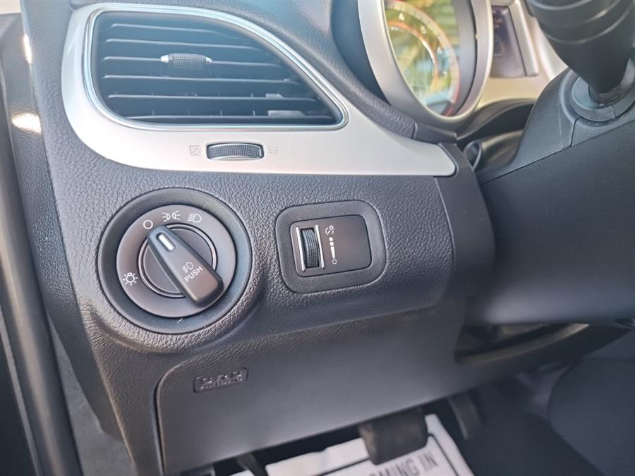 2013 Dodge Journey FWD 4dr SXT, available for sale in Islip, New York | L.I. Auto Gallery. Islip, New York 2013 Dodge Journey FWD 4dr SXT, available for sale in Islip, New York | L.I. Auto Gallery. Islip, New York