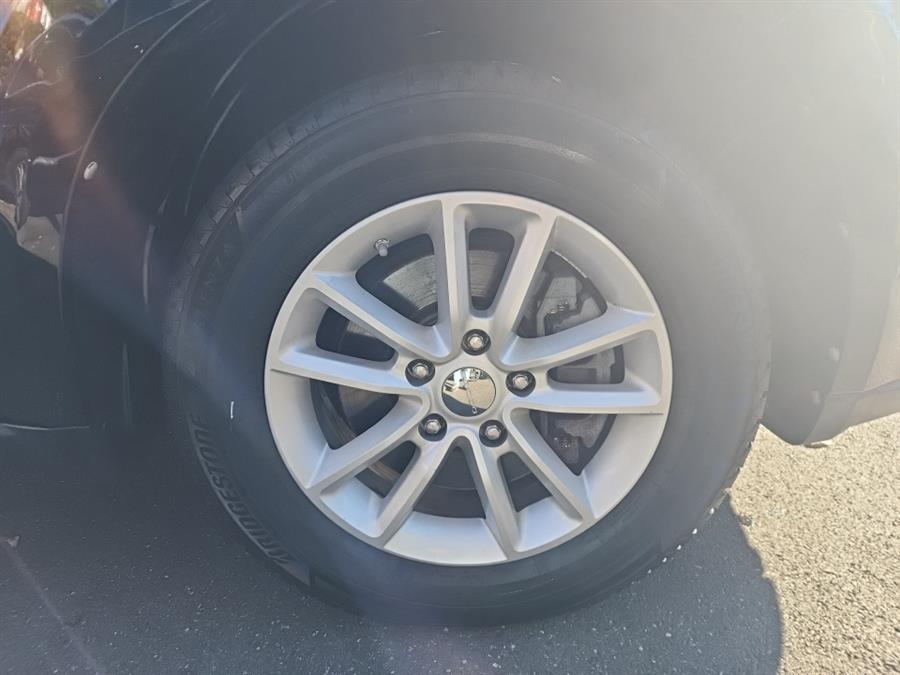 2013 Dodge Journey FWD 4dr SXT, available for sale in Islip, New York | L.I. Auto Gallery. Islip, New York 2013 Dodge Journey FWD 4dr SXT, available for sale in Islip, New York | L.I. Auto Gallery. Islip, New York