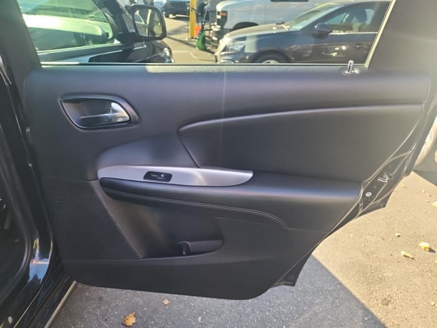 2013 Dodge Journey FWD 4dr SXT, available for sale in Islip, New York | L.I. Auto Gallery. Islip, New York 2013 Dodge Journey FWD 4dr SXT, available for sale in Islip, New York | L.I. Auto Gallery. Islip, New York