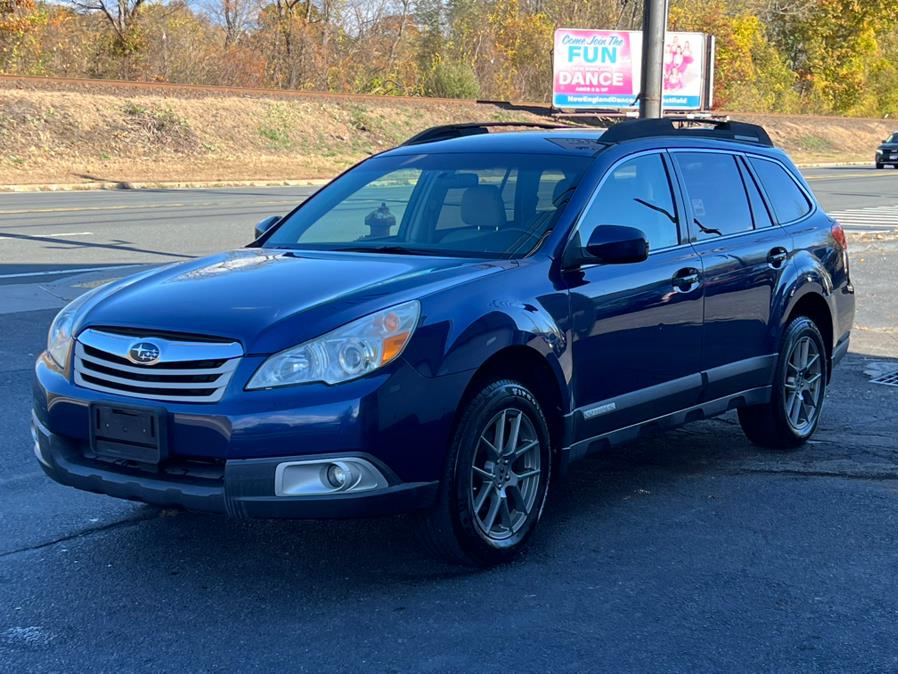 Used 2011 Subaru Outback in Westfield, Massachusetts | Auto Wings Cop. Westfield, Massachusetts