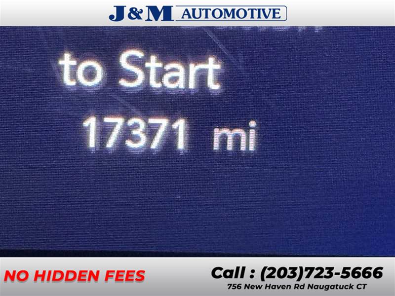 2021 Chrysler Pacifica Touring L, available for sale in Naugatuck, Connecticut | J&M Automotive Sls&Svc LLC. Naugatuck, Connecticut 2021 Chrysler Pacifica Touring L, available for sale in Naugatuck, Connecticut | J&M Automotive Sls&Svc LLC. Naugatuck, Connecticut