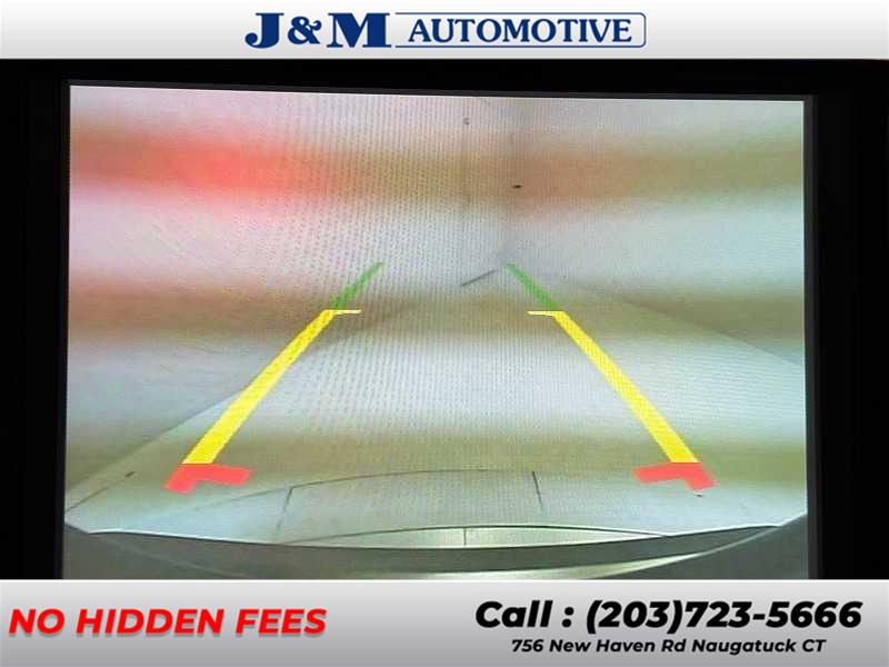 2021 Chrysler Pacifica Touring L, available for sale in Naugatuck, Connecticut | J&M Automotive Sls&Svc LLC. Naugatuck, Connecticut 2021 Chrysler Pacifica Touring L, available for sale in Naugatuck, Connecticut | J&M Automotive Sls&Svc LLC. Naugatuck, Connecticut