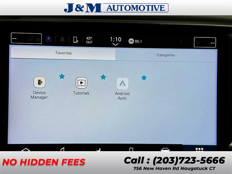 2021 Chrysler Pacifica Touring L, available for sale in Naugatuck, Connecticut | J&M Automotive Sls&Svc LLC. Naugatuck, Connecticut 2021 Chrysler Pacifica Touring L, available for sale in Naugatuck, Connecticut | J&M Automotive Sls&Svc LLC. Naugatuck, Connecticut