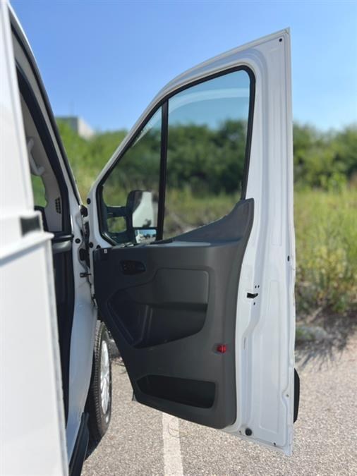 2020 Ford Transit Cutaway Knapheide Utility body /T-350 138" WB 9500 GVWR, available for sale in Paterson, New Jersey | Speedway Commercial Motors LLC. Paterson, New Jersey 2020 Ford Transit Cutaway Knapheide Utility body /T-350 138" WB 9500 GVWR, available for sale in Paterson, New Jersey | Speedway Commercial Motors LLC. Paterson, New Jersey