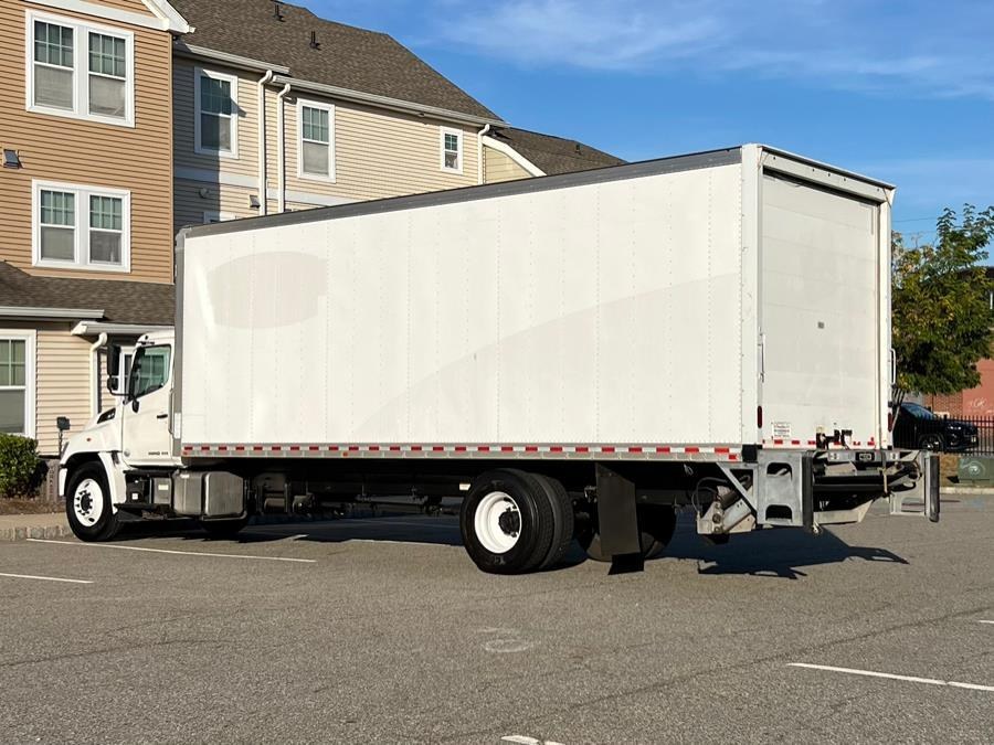 2020 Hino 268A 26FT MORGAN BOX/MAXON LIFTGATE NON CDL, available for sale in Paterson, New Jersey | Speedway Commercial Motors LLC. Paterson, New Jersey 2020 Hino 268A 26FT MORGAN BOX/MAXON LIFTGATE NON CDL, available for sale in Paterson, New Jersey | Speedway Commercial Motors LLC. Paterson, New Jersey