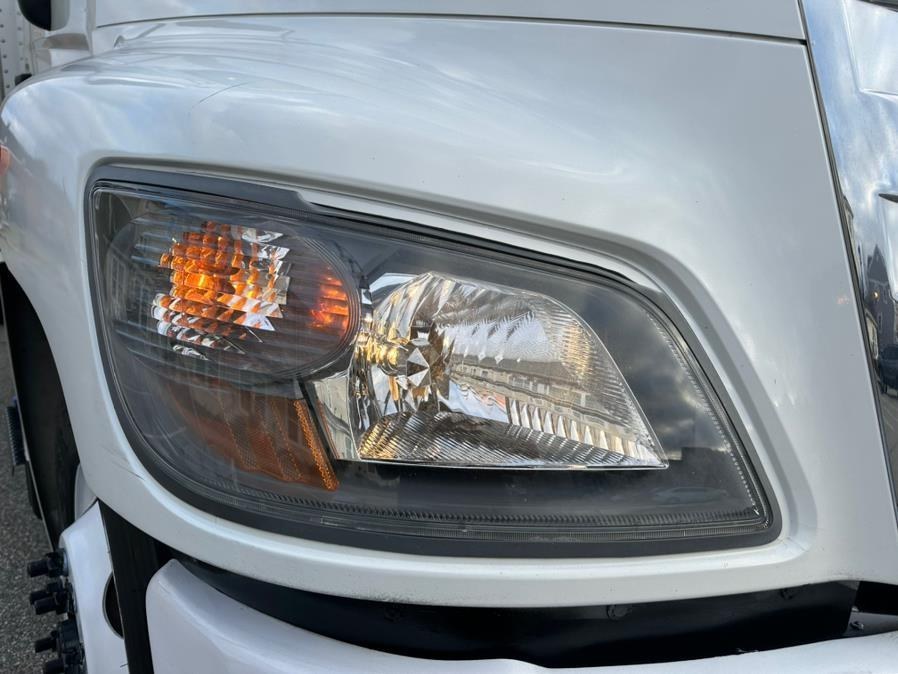 2020 Hino 268A 26FT MORGAN BOX/MAXON LIFTGATE NON CDL, available for sale in Paterson, New Jersey | Speedway Commercial Motors LLC. Paterson, New Jersey 2020 Hino 268A 26FT MORGAN BOX/MAXON LIFTGATE NON CDL, available for sale in Paterson, New Jersey | Speedway Commercial Motors LLC. Paterson, New Jersey