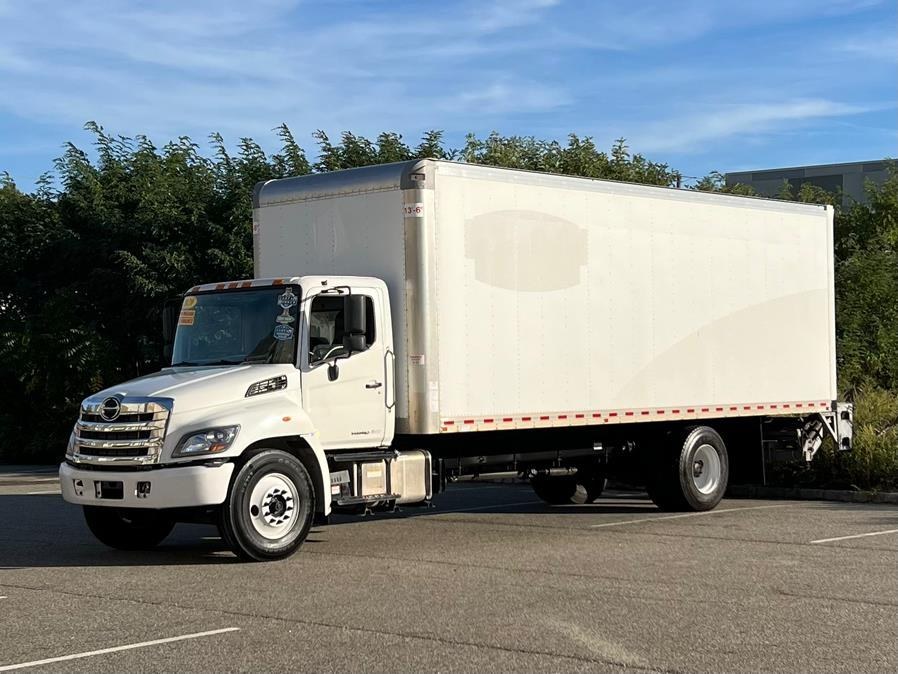 2020 Hino 268A 26FT MORGAN BOX/MAXON LIFTGATE NON CDL, available for sale in Paterson, New Jersey | Speedway Commercial Motors LLC. Paterson, New Jersey 2020 Hino 268A 26FT MORGAN BOX/MAXON LIFTGATE NON CDL, available for sale in Paterson, New Jersey | Speedway Commercial Motors LLC. Paterson, New Jersey