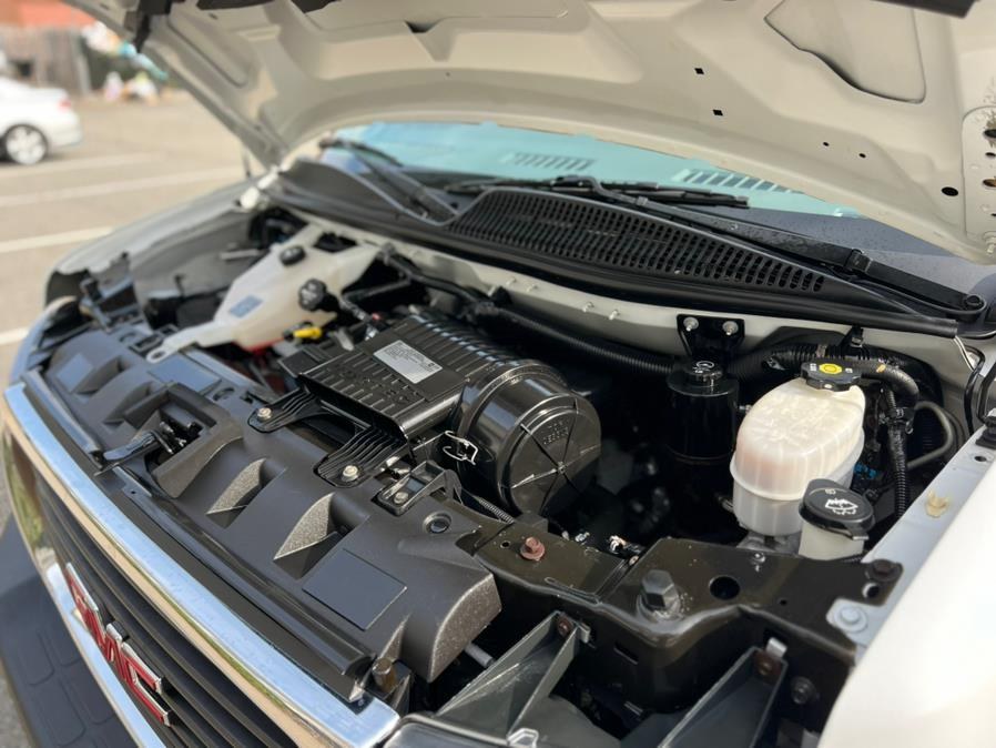 2019 GMC Savana Cargo Van Steel Partition/ RWD 2500 135" LOW MILAGE!, available for sale in Paterson, New Jersey | Speedway Commercial Motors LLC. Paterson, New Jersey 2019 GMC Savana Cargo Van Steel Partition/ RWD 2500 135" LOW MILAGE!, available for sale in Paterson, New Jersey | Speedway Commercial Motors LLC. Paterson, New Jersey