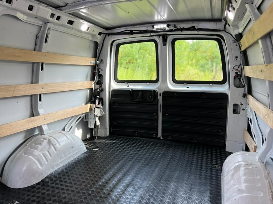 2019 GMC Savana Cargo Van Steel Partition/ RWD 2500 135" LOW MILAGE!, available for sale in Paterson, New Jersey | Speedway Commercial Motors LLC. Paterson, New Jersey 2019 GMC Savana Cargo Van Steel Partition/ RWD 2500 135" LOW MILAGE!, available for sale in Paterson, New Jersey | Speedway Commercial Motors LLC. Paterson, New Jersey
