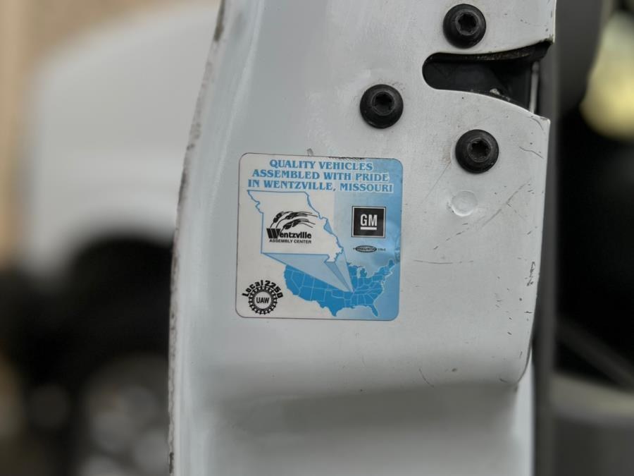 2018 Chevrolet Express Cargo Van RWD 2500 155" EXTENEDED, available for sale in Paterson, New Jersey | Speedway Commercial Motors LLC. Paterson, New Jersey 2018 Chevrolet Express Cargo Van RWD 2500 155" EXTENEDED, available for sale in Paterson, New Jersey | Speedway Commercial Motors LLC. Paterson, New Jersey