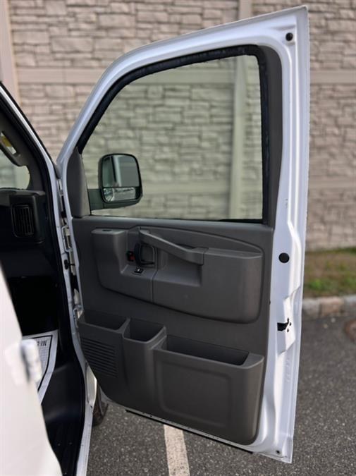 2018 Chevrolet Express Cargo Van RWD 2500 155" EXTENEDED, available for sale in Paterson, New Jersey | Speedway Commercial Motors LLC. Paterson, New Jersey 2018 Chevrolet Express Cargo Van RWD 2500 155" EXTENEDED, available for sale in Paterson, New Jersey | Speedway Commercial Motors LLC. Paterson, New Jersey