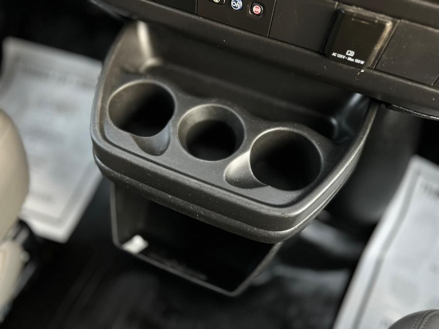 2018 Chevrolet Express Cargo Van RWD 2500 155" EXTENEDED, available for sale in Paterson, New Jersey | Speedway Commercial Motors LLC. Paterson, New Jersey 2018 Chevrolet Express Cargo Van RWD 2500 155" EXTENEDED, available for sale in Paterson, New Jersey | Speedway Commercial Motors LLC. Paterson, New Jersey