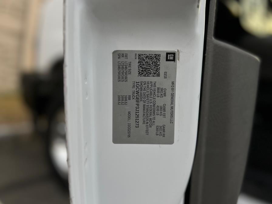 2018 Chevrolet Express Cargo Van RWD 2500 155" EXTENEDED, available for sale in Paterson, New Jersey | Speedway Commercial Motors LLC. Paterson, New Jersey 2018 Chevrolet Express Cargo Van RWD 2500 155" EXTENEDED, available for sale in Paterson, New Jersey | Speedway Commercial Motors LLC. Paterson, New Jersey