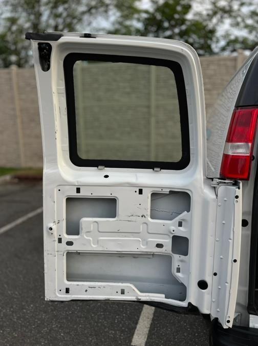 2018 Chevrolet Express Cargo Van RWD 2500 155" EXTENEDED, available for sale in Paterson, New Jersey | Speedway Commercial Motors LLC. Paterson, New Jersey 2018 Chevrolet Express Cargo Van RWD 2500 155" EXTENEDED, available for sale in Paterson, New Jersey | Speedway Commercial Motors LLC. Paterson, New Jersey