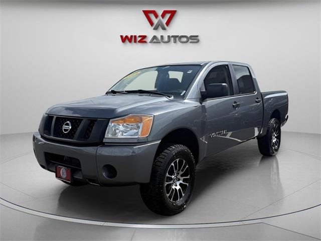Used 2014 Nissan Titan in Stratford, Connecticut | Wiz Leasing Inc. Stratford, Connecticut