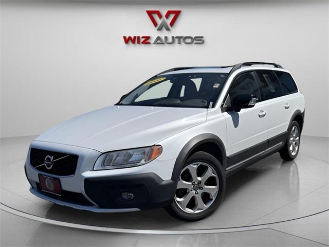 Used 2016 Volvo Xc70 in Stratford, Connecticut | Wiz Leasing Inc. Stratford, Connecticut