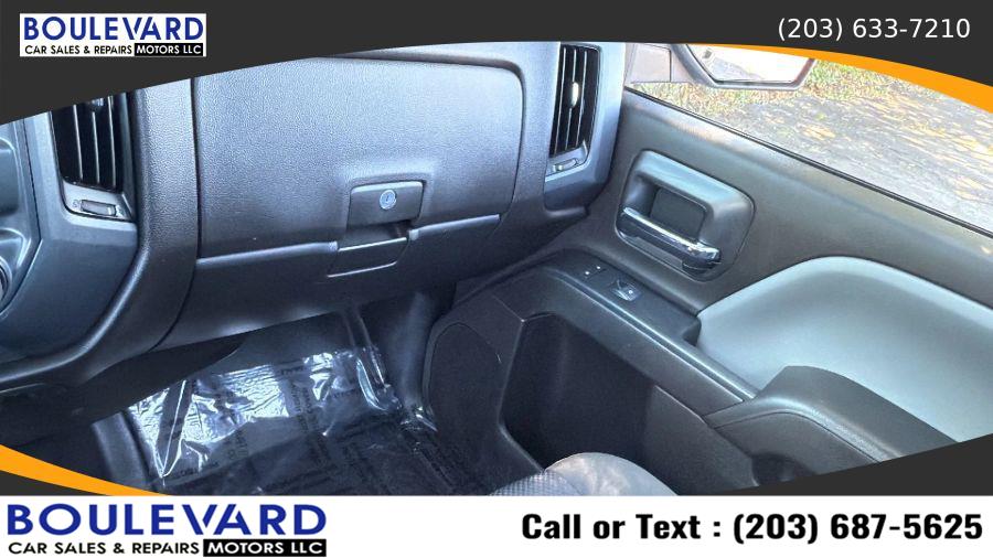 Used 2018 GMC Sierra 1500 Regular Cab in New Haven, Connecticut | Boulevard Motors LLC. New Haven, Connecticut