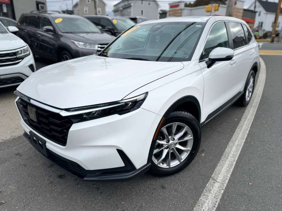 Used 2023 Honda CR-V in Peabody, Massachusetts | New Star Motors. Peabody, Massachusetts