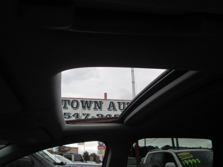 2017 Honda CR-V EX AWD, available for sale in Levittown, Pennsylvania | Levittown Auto. Levittown, Pennsylvania 2017 Honda CR-V EX AWD, available for sale in Levittown, Pennsylvania | Levittown Auto. Levittown, Pennsylvania