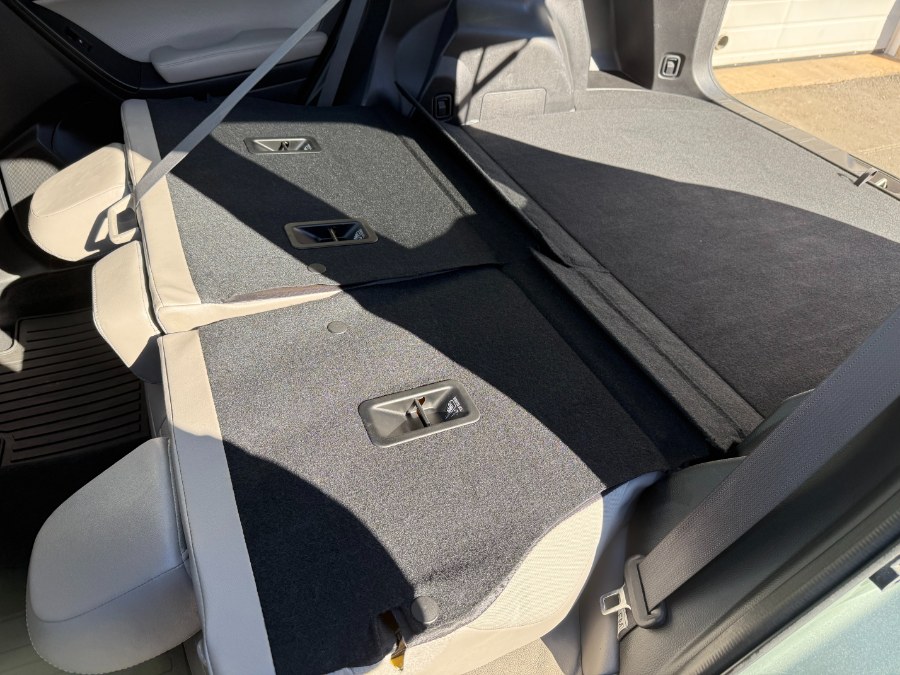 2014 Subaru Forester 4dr Auto 2.5i Limited PZEV, available for sale in Bristol, Connecticut | Bristol Auto Center LLC. Bristol, Connecticut 2014 Subaru Forester 4dr Auto 2.5i Limited PZEV, available for sale in Bristol, Connecticut | Bristol Auto Center LLC. Bristol, Connecticut