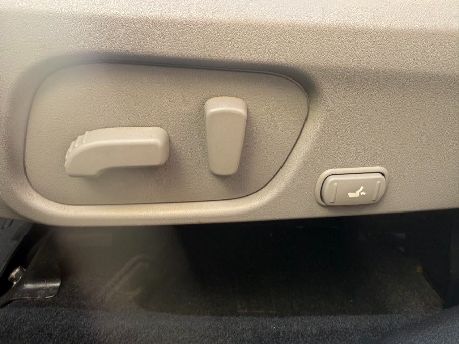 2014 Subaru Forester 4dr Auto 2.5i Limited PZEV, available for sale in Bristol, Connecticut | Bristol Auto Center LLC. Bristol, Connecticut 2014 Subaru Forester 4dr Auto 2.5i Limited PZEV, available for sale in Bristol, Connecticut | Bristol Auto Center LLC. Bristol, Connecticut