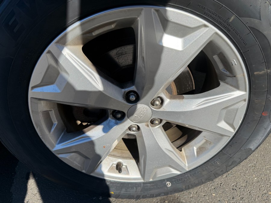 2014 Subaru Forester 4dr Auto 2.5i Limited PZEV, available for sale in Bristol, Connecticut | Bristol Auto Center LLC. Bristol, Connecticut 2014 Subaru Forester 4dr Auto 2.5i Limited PZEV, available for sale in Bristol, Connecticut | Bristol Auto Center LLC. Bristol, Connecticut