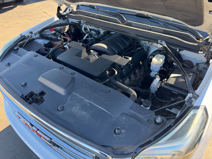 2015 GMC Yukon 4WD 4dr SLE, available for sale in Ortonville, Michigan | Marsh Auto Sales LLC. Ortonville, Michigan 2015 GMC Yukon 4WD 4dr SLE, available for sale in Ortonville, Michigan | Marsh Auto Sales LLC. Ortonville, Michigan