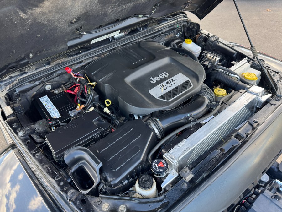 2013 Jeep Wrangler Unlimited 4WD 4dr Rubicon, available for sale in Ortonville, Michigan | Marsh Auto Sales LLC. Ortonville, Michigan 2013 Jeep Wrangler Unlimited 4WD 4dr Rubicon, available for sale in Ortonville, Michigan | Marsh Auto Sales LLC. Ortonville, Michigan