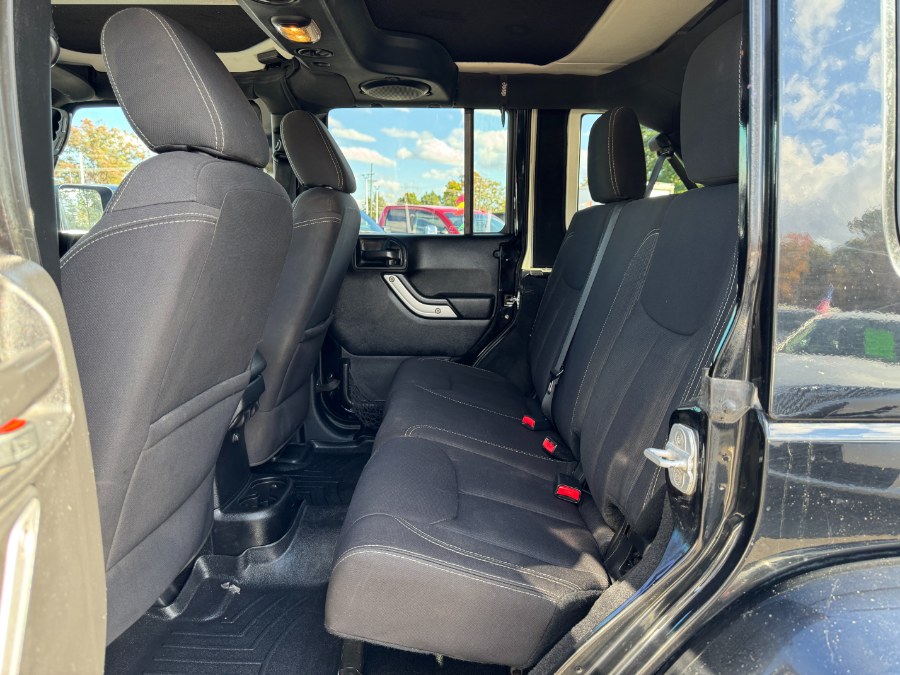 2013 Jeep Wrangler Unlimited 4WD 4dr Rubicon, available for sale in Ortonville, Michigan | Marsh Auto Sales LLC. Ortonville, Michigan 2013 Jeep Wrangler Unlimited 4WD 4dr Rubicon, available for sale in Ortonville, Michigan | Marsh Auto Sales LLC. Ortonville, Michigan