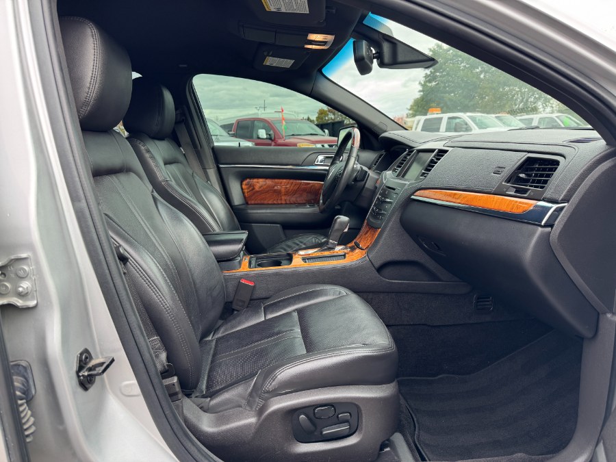 2014 Lincoln MKS 4dr Sdn 3.7L AWD, available for sale in Ortonville, Michigan | Marsh Auto Sales LLC. Ortonville, Michigan 2014 Lincoln MKS 4dr Sdn 3.7L AWD, available for sale in Ortonville, Michigan | Marsh Auto Sales LLC. Ortonville, Michigan