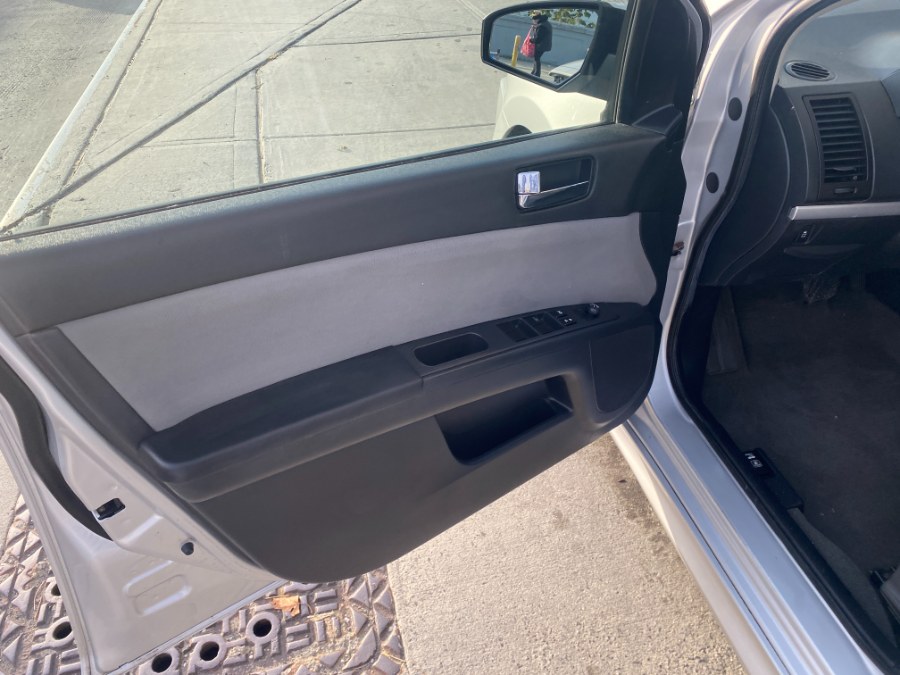 2012 Nissan Sentra 4dr Sdn I4 CVT 2.0 S, available for sale in Middle Village, New York | Middle Village Motors . Middle Village, New York 2012 Nissan Sentra 4dr Sdn I4 CVT 2.0 S, available for sale in Middle Village, New York | Middle Village Motors . Middle Village, New York