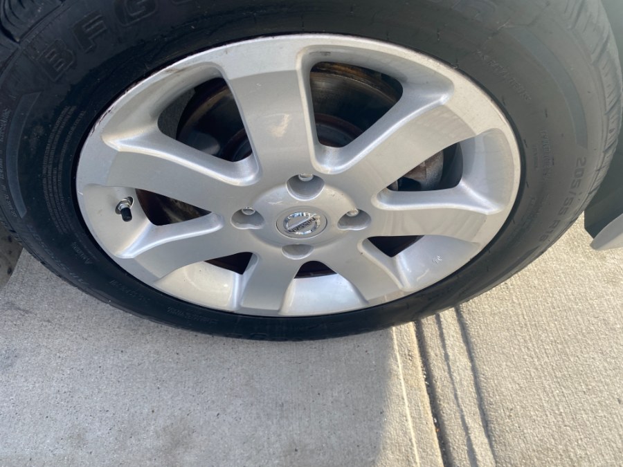 2012 Nissan Sentra 4dr Sdn I4 CVT 2.0 S, available for sale in Middle Village, New York | Middle Village Motors . Middle Village, New York 2012 Nissan Sentra 4dr Sdn I4 CVT 2.0 S, available for sale in Middle Village, New York | Middle Village Motors . Middle Village, New York