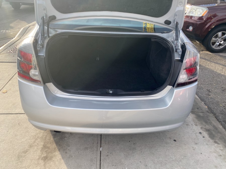 2012 Nissan Sentra 4dr Sdn I4 CVT 2.0 S, available for sale in Middle Village, New York | Middle Village Motors . Middle Village, New York 2012 Nissan Sentra 4dr Sdn I4 CVT 2.0 S, available for sale in Middle Village, New York | Middle Village Motors . Middle Village, New York