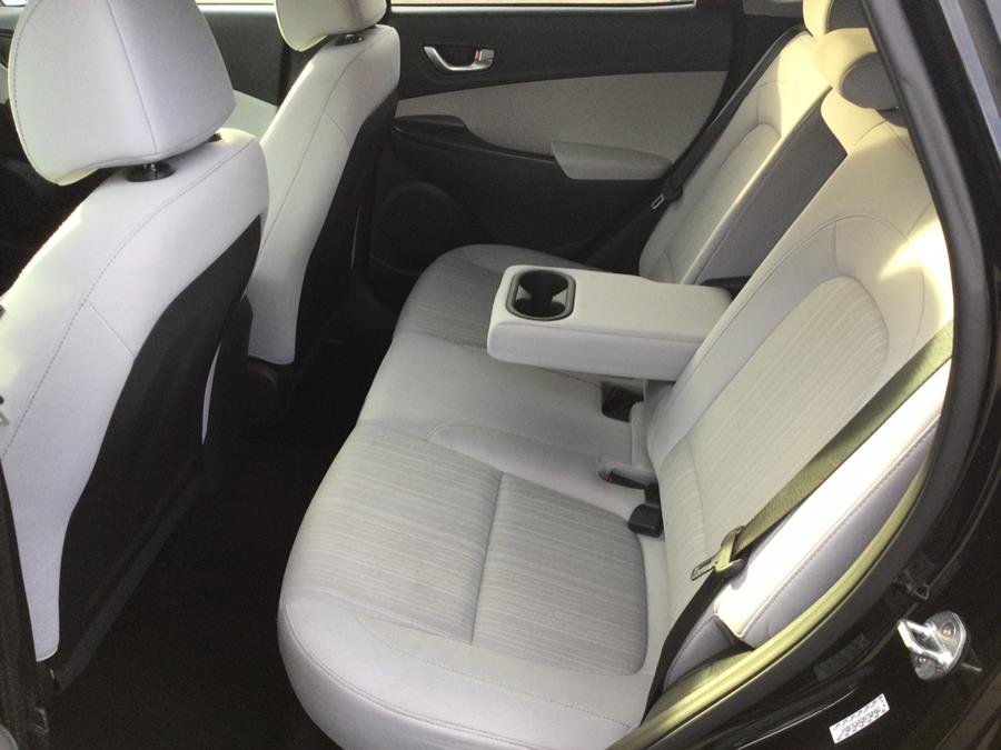 2022 Hyundai Kona SEL Auto AWD, available for sale in Plantsville, Connecticut | L&S Automotive LLC. Plantsville, Connecticut 2022 Hyundai Kona SEL Auto AWD, available for sale in Plantsville, Connecticut | L&S Automotive LLC. Plantsville, Connecticut