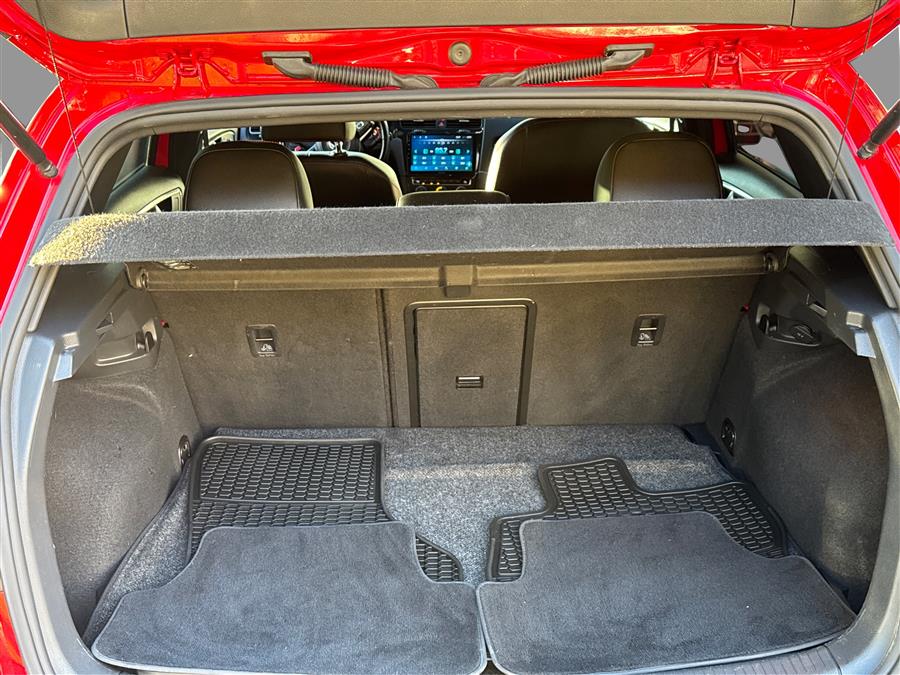 2016 Volkswagen Golf GTI 4dr HB DSG Autobahn w/Performance Pkg, available for sale in Canton, Connecticut | Lava Motors. Canton, Connecticut 2016 Volkswagen Golf GTI 4dr HB DSG Autobahn w/Performance Pkg, available for sale in Canton, Connecticut | Lava Motors. Canton, Connecticut
