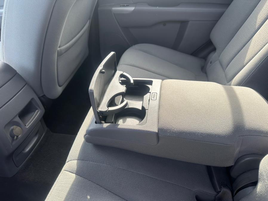 2012 Hyundai Santa Fe FWD 4dr I4 GLS, available for sale in Wallingford, Connecticut | Wallingford Auto Center LLC. Wallingford, Connecticut 2012 Hyundai Santa Fe FWD 4dr I4 GLS, available for sale in Wallingford, Connecticut | Wallingford Auto Center LLC. Wallingford, Connecticut