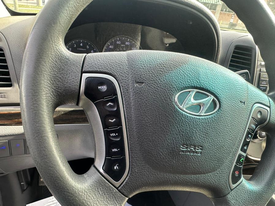 2012 Hyundai Santa Fe FWD 4dr I4 GLS, available for sale in Wallingford, Connecticut | Wallingford Auto Center LLC. Wallingford, Connecticut 2012 Hyundai Santa Fe FWD 4dr I4 GLS, available for sale in Wallingford, Connecticut | Wallingford Auto Center LLC. Wallingford, Connecticut