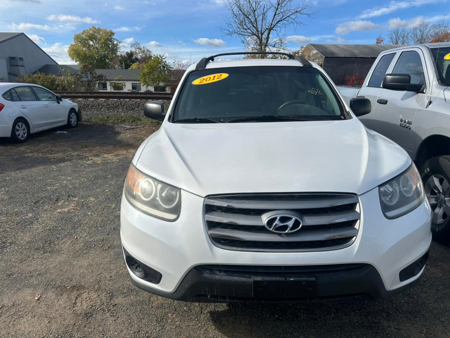 2012 Hyundai Santa Fe FWD 4dr I4 GLS, available for sale in Wallingford, Connecticut | Wallingford Auto Center LLC. Wallingford, Connecticut 2012 Hyundai Santa Fe FWD 4dr I4 GLS, available for sale in Wallingford, Connecticut | Wallingford Auto Center LLC. Wallingford, Connecticut