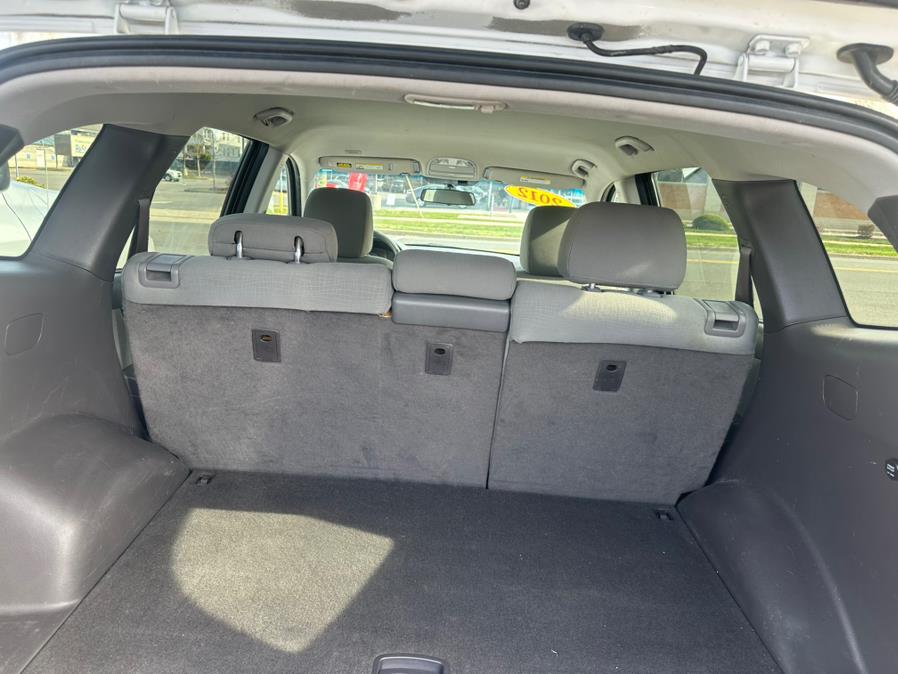 2012 Hyundai Santa Fe FWD 4dr I4 GLS, available for sale in Wallingford, Connecticut | Wallingford Auto Center LLC. Wallingford, Connecticut 2012 Hyundai Santa Fe FWD 4dr I4 GLS, available for sale in Wallingford, Connecticut | Wallingford Auto Center LLC. Wallingford, Connecticut