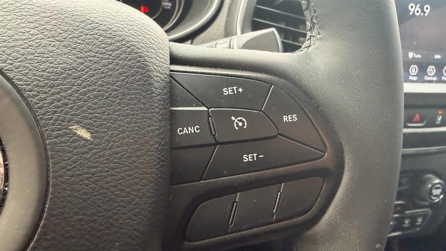 2022 Jeep Cherokee Trailhawk, available for sale in Valley Stream, New York | Certified Performance Motors. Valley Stream, New York 2022 Jeep Cherokee Trailhawk, available for sale in Valley Stream, New York | Certified Performance Motors. Valley Stream, New York