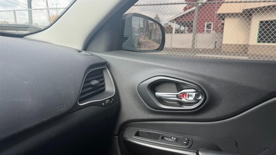 2022 Jeep Cherokee Trailhawk, available for sale in Valley Stream, New York | Certified Performance Motors. Valley Stream, New York 2022 Jeep Cherokee Trailhawk, available for sale in Valley Stream, New York | Certified Performance Motors. Valley Stream, New York