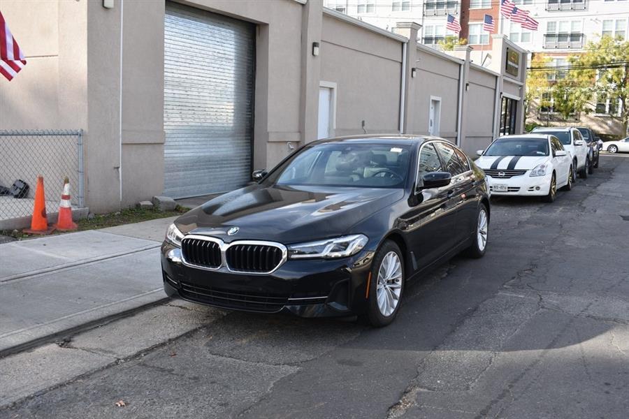 2022 BMW 5 Series 530i xDrive, available for sale in Valley Stream, New York | Certified Performance Motors. Valley Stream, New York 2022 BMW 5 Series 530i xDrive, available for sale in Valley Stream, New York | Certified Performance Motors. Valley Stream, New York