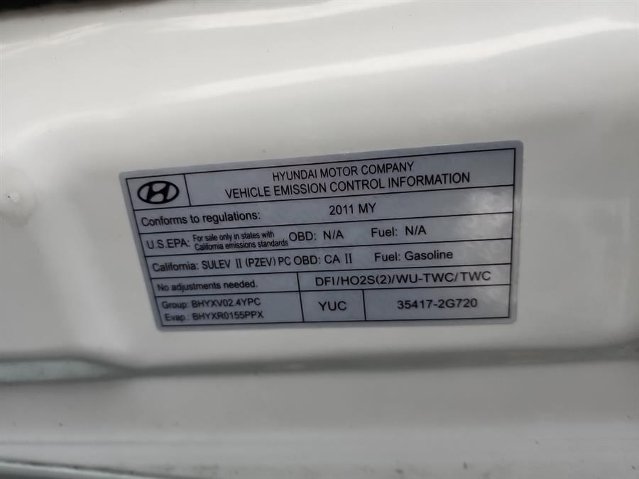 2011 Hyundai Sonata 4dr Sdn 2.4L Man GLS *Ltd Avail*, available for sale in Islip, New York | L.I. Auto Gallery. Islip, New York 2011 Hyundai Sonata 4dr Sdn 2.4L Man GLS *Ltd Avail*, available for sale in Islip, New York | L.I. Auto Gallery. Islip, New York