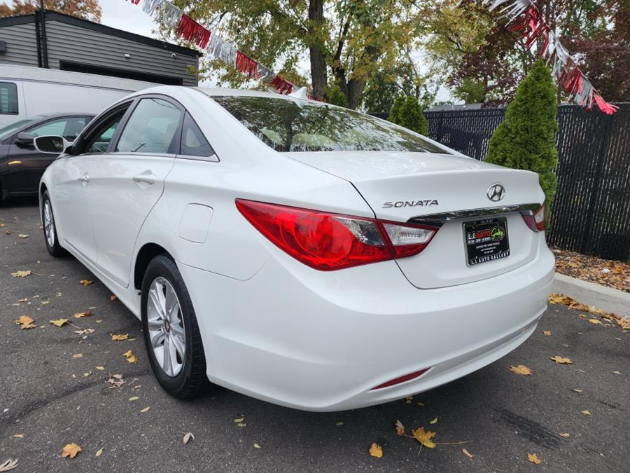 2011 Hyundai Sonata 4dr Sdn 2.4L Man GLS *Ltd Avail*, available for sale in Islip, New York | L.I. Auto Gallery. Islip, New York 2011 Hyundai Sonata 4dr Sdn 2.4L Man GLS *Ltd Avail*, available for sale in Islip, New York | L.I. Auto Gallery. Islip, New York