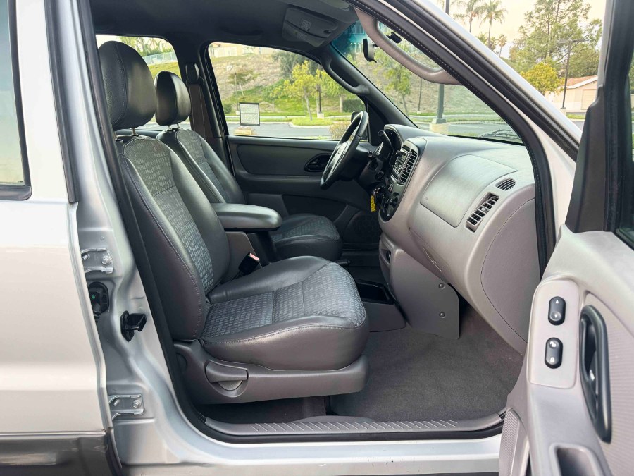 2002 Ford Escape 4dr 103" WB XLS Choice, available for sale in Lake Forest, California | Pacific Green Line. Lake Forest, California 2002 Ford Escape 4dr 103" WB XLS Choice, available for sale in Lake Forest, California | Pacific Green Line. Lake Forest, California