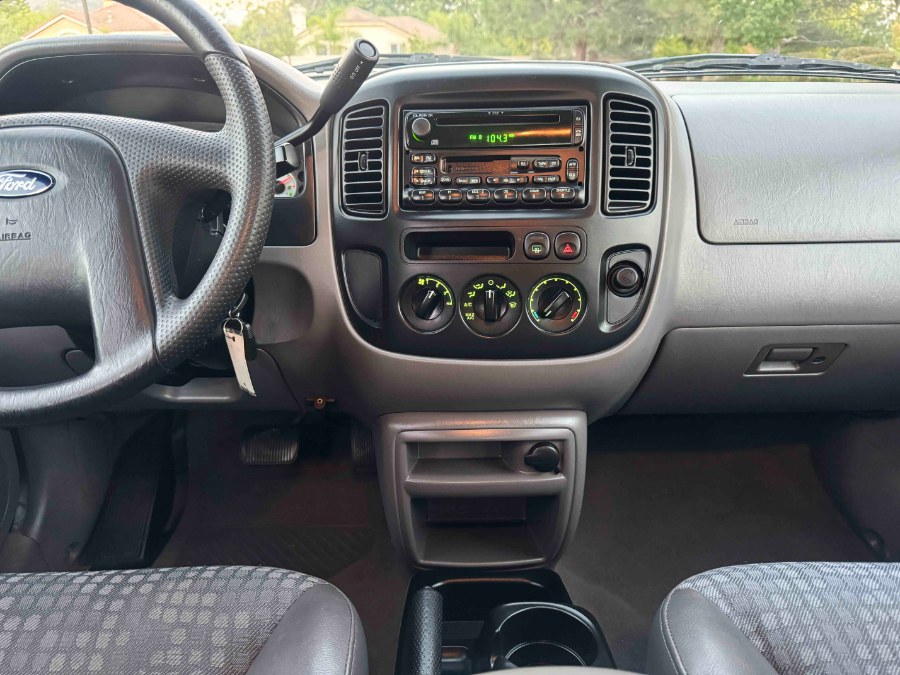2002 Ford Escape 4dr 103" WB XLS Choice, available for sale in Lake Forest, California | Pacific Green Line. Lake Forest, California 2002 Ford Escape 4dr 103" WB XLS Choice, available for sale in Lake Forest, California | Pacific Green Line. Lake Forest, California
